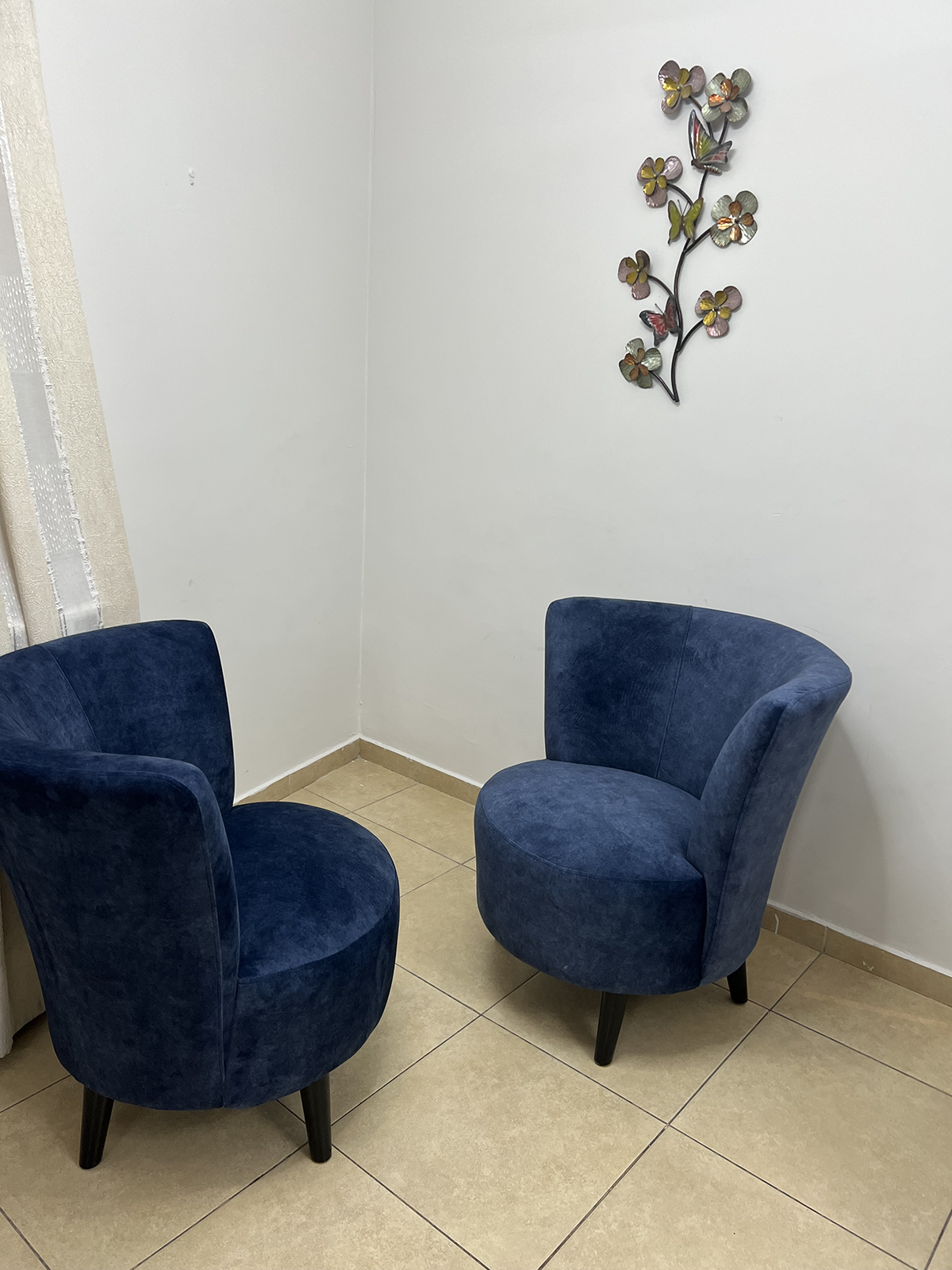 Living room photograph