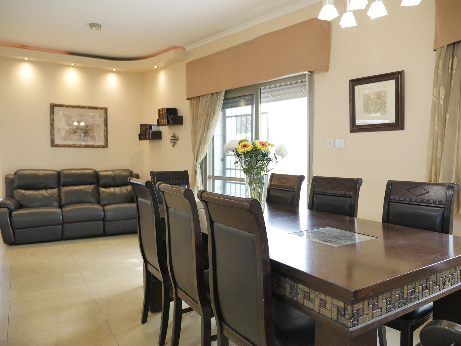 Living room photograph